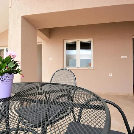 Allegro Apartamento Sukošan